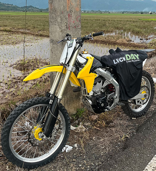 Suzuki RM-Z 450cc + $50,000 