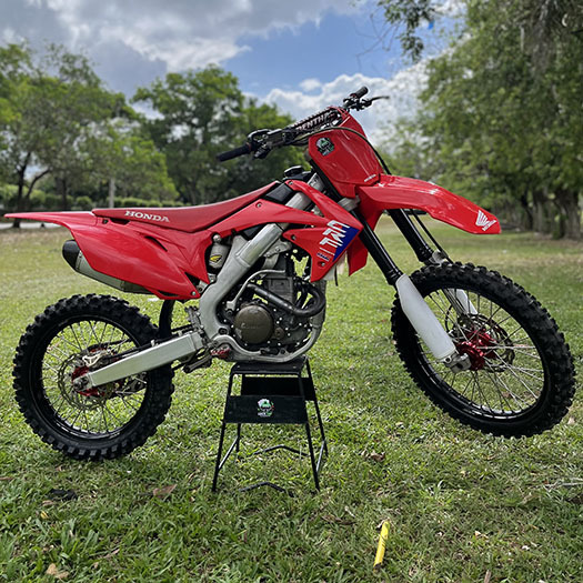 PRIMERA HONDA CRF 250R