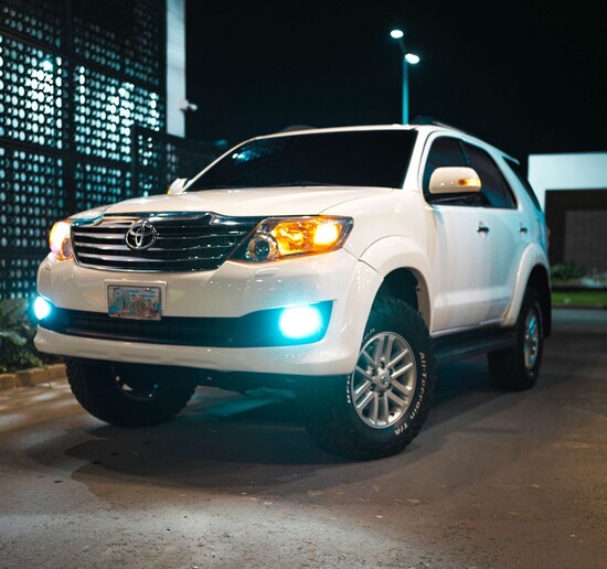 LA DOBLE F FORTUNER LA FAVORITA.