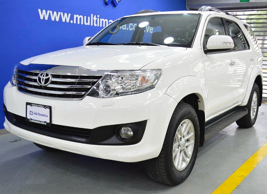 LA DOBLE F FORTUNER LA FAVORITA 2.0