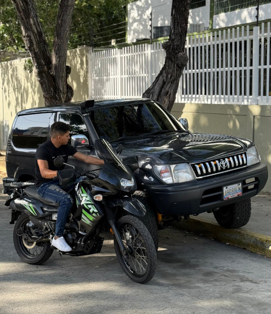 COMBO COMISARIO