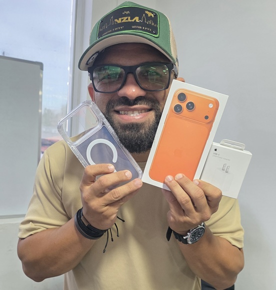 IPHONE 17 PRO MAX NARANJA