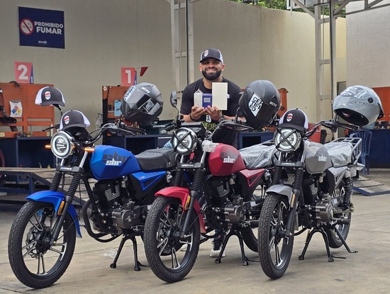3 MOTOS 3 GANADORES